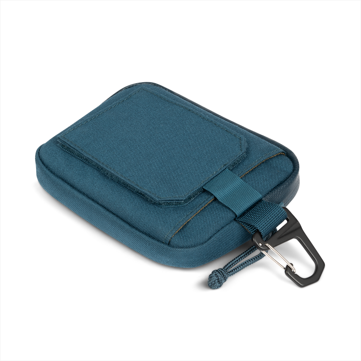 Grayl® G-MOD Flat Pouch - Medium / Back View Vector Closed Tab / Wander Blue