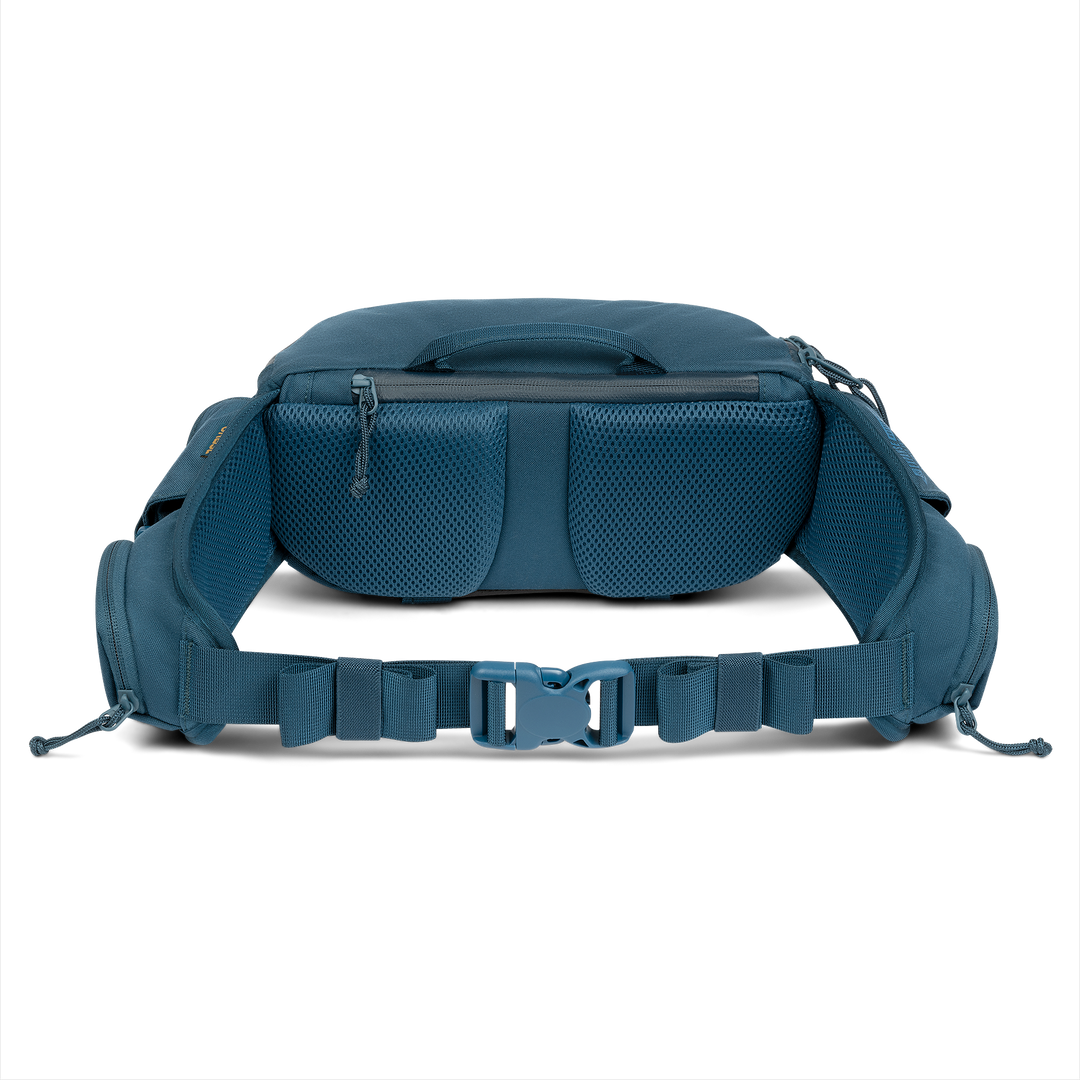 Grayl® Mission Hip Pack - 2.5L / Back View / Wander Blue